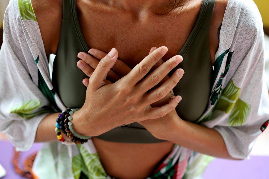 Milan Professionals Cut Stress Using Science-Backed Breathing Techniques Daily